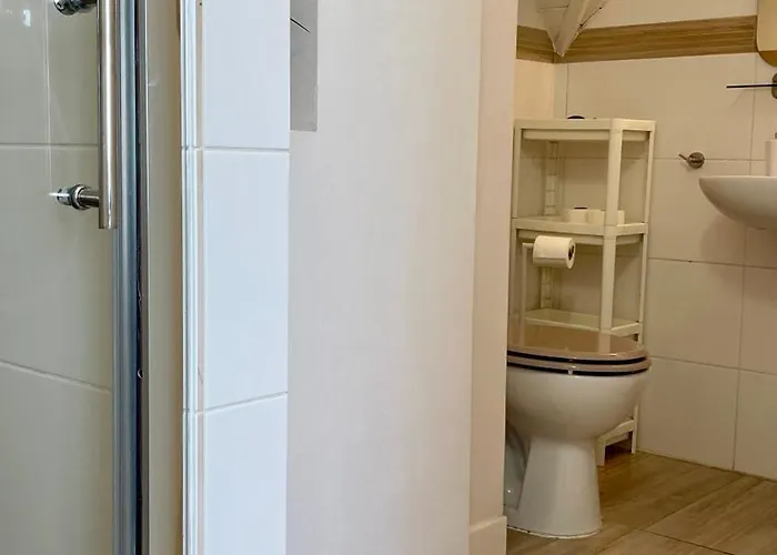 فندق مبيت وإفطار Ela 4*