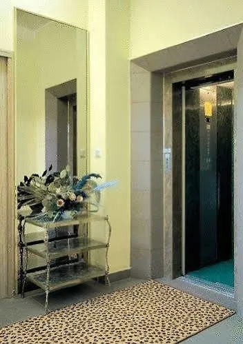 Ela فندق مبيت وإفطار 4*